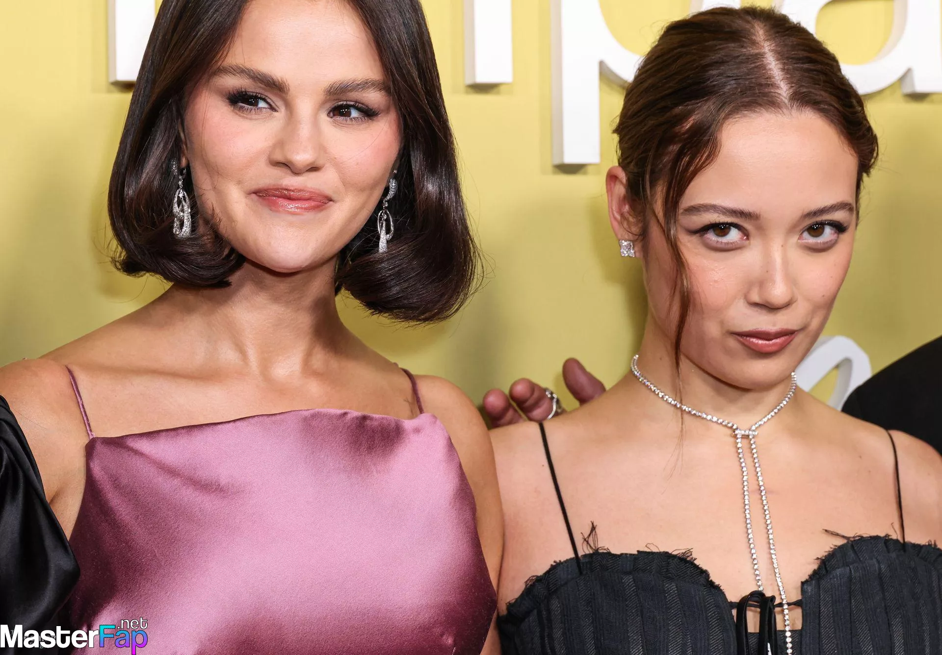 Selena Gomez Free Leaked Fisting Picture