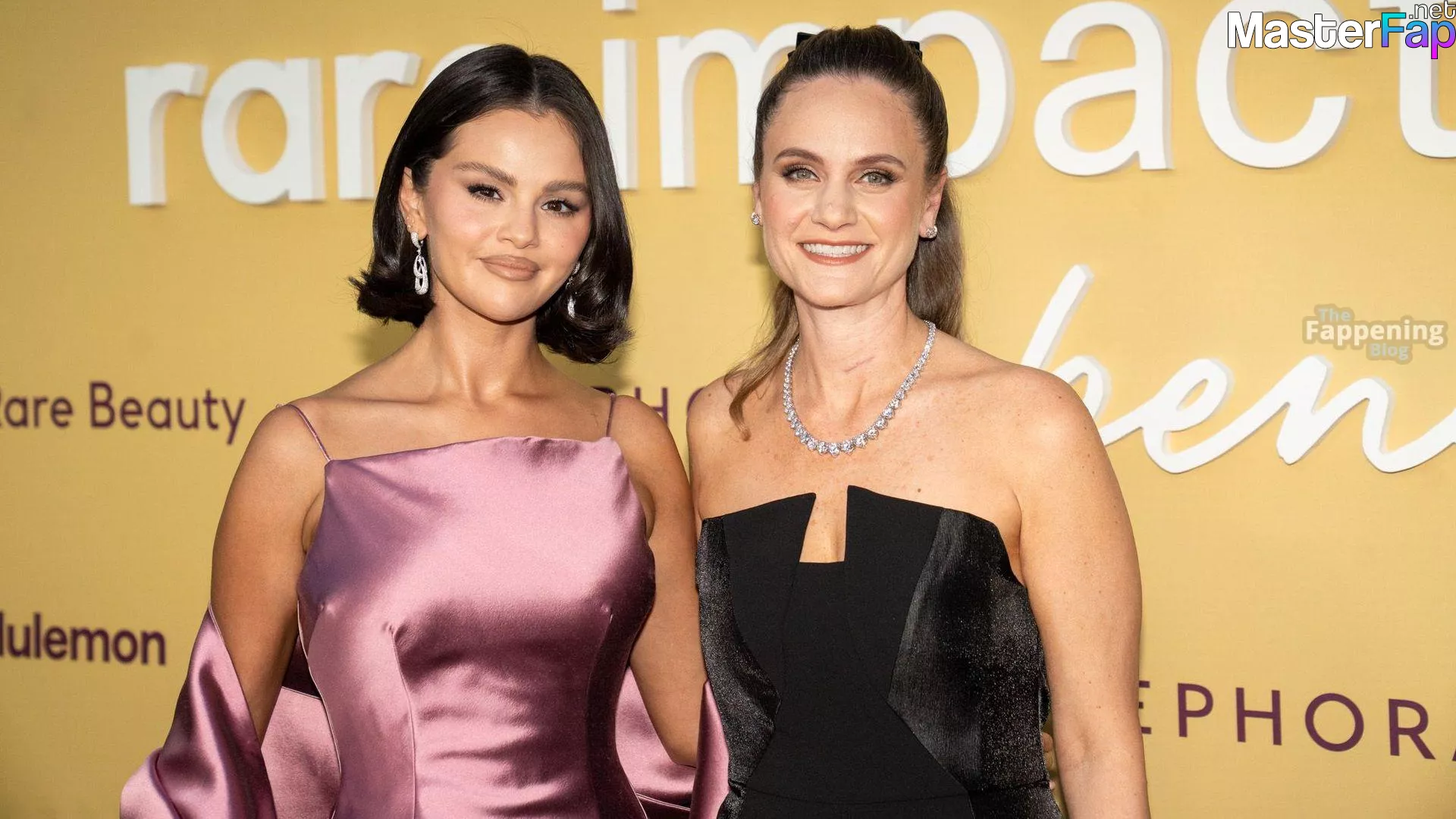 Selena Gomez Free Leaked Boobs leaks Picture