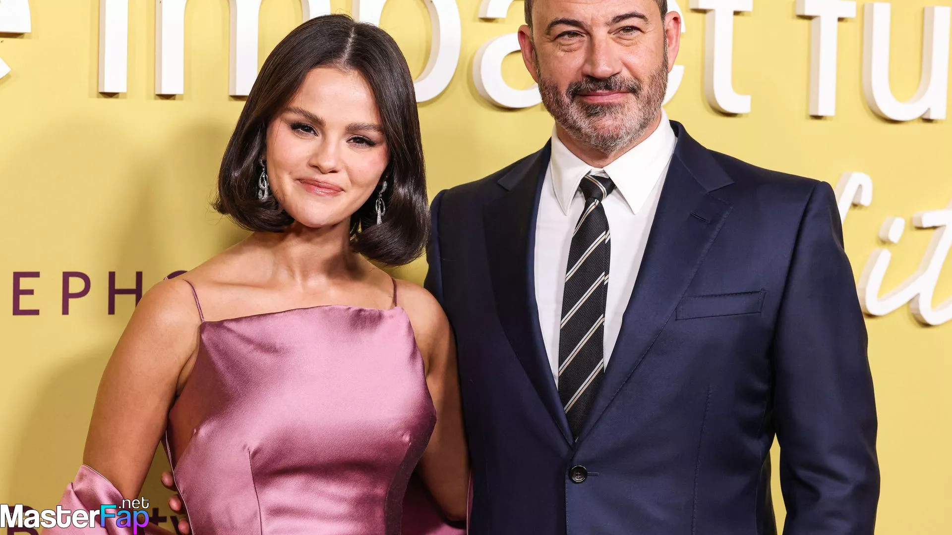 Selena Gomez Free Leaked Licking leaks Picture