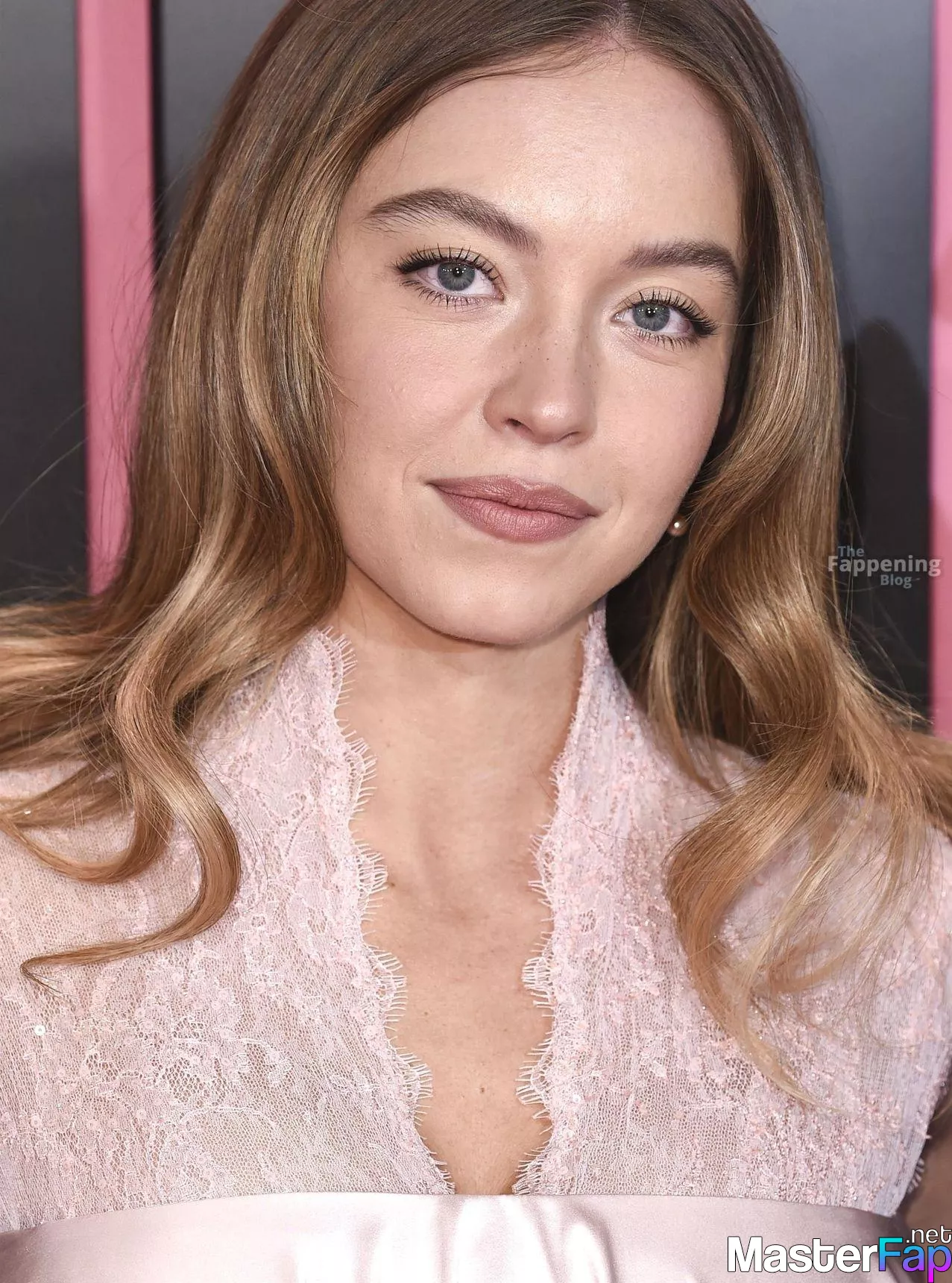 Sydney Sweeney Free Leaked Feet leaks Picture