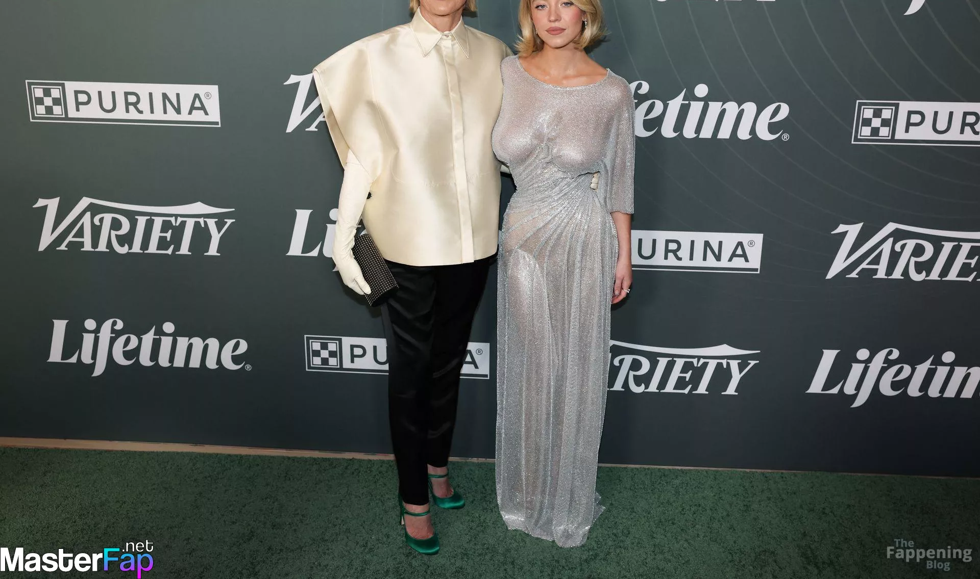 Sydney Sweeney Free Leaked Interracial Picture