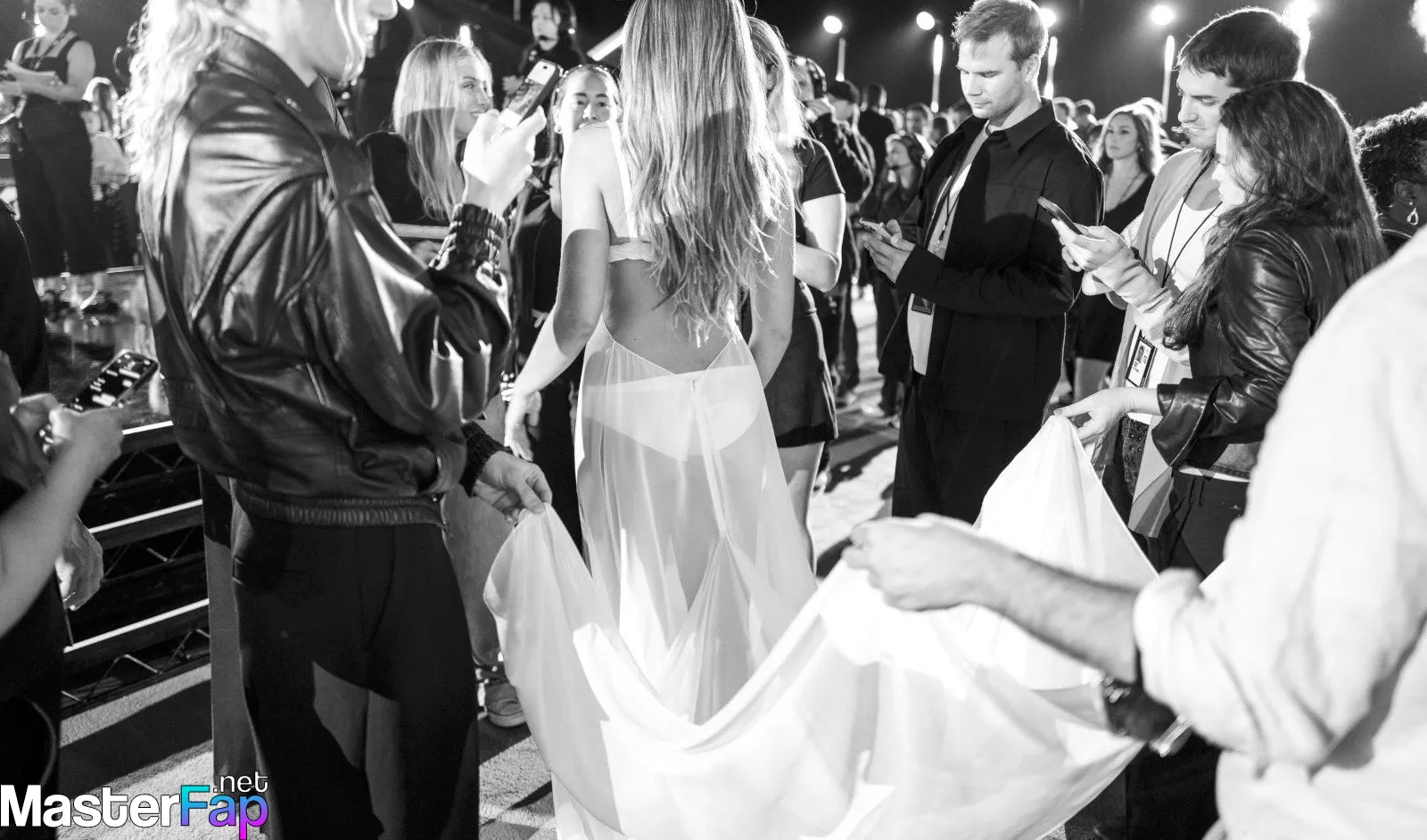 Tate Mcrae Free Leaked Fingering Picture