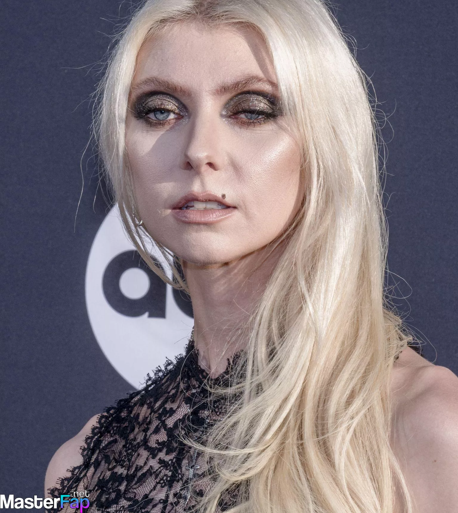 Taylor Momsen Free Leaked Exposed Picture