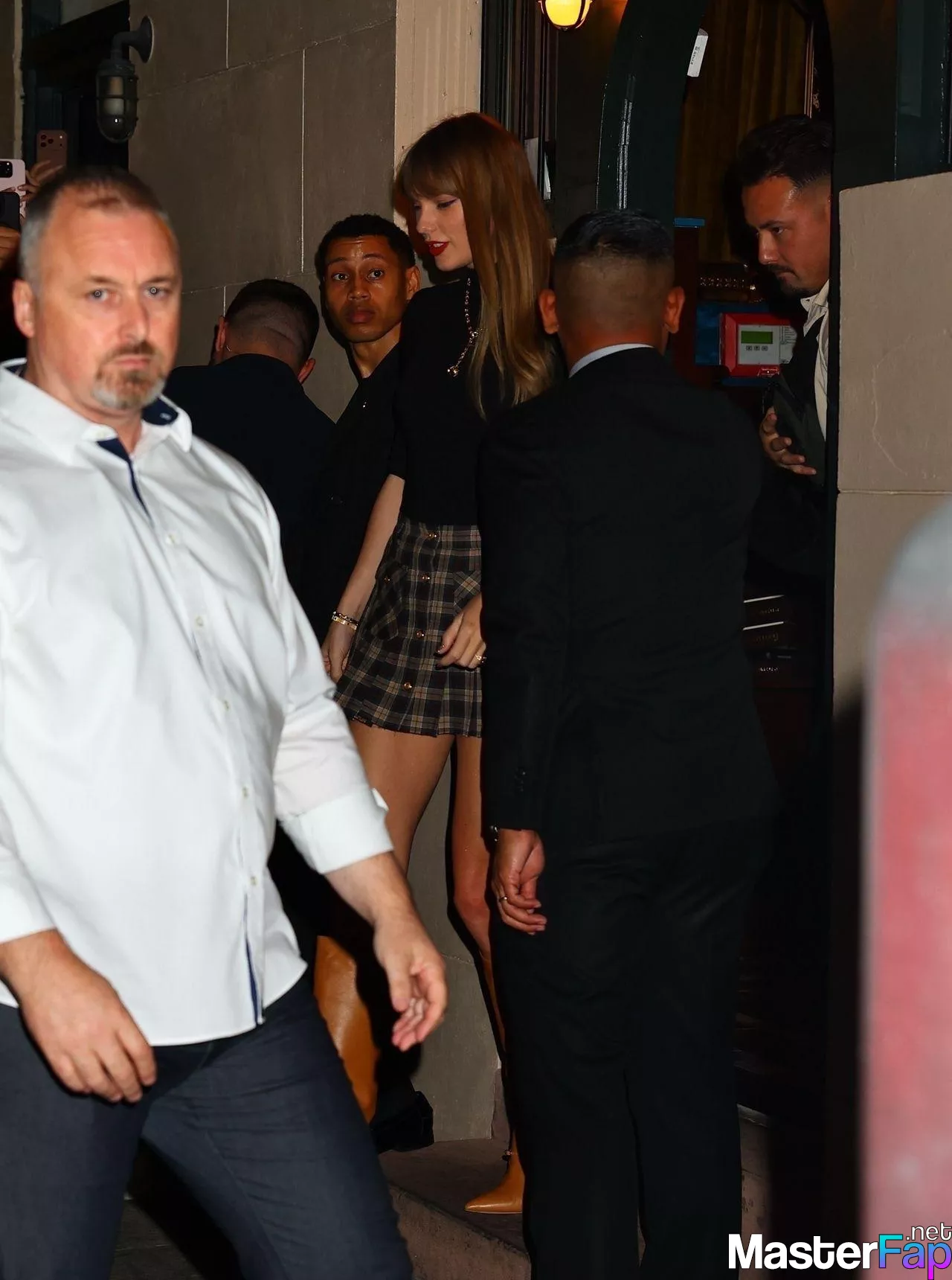 Taylor Swift Free Leaked Blowjob Picture