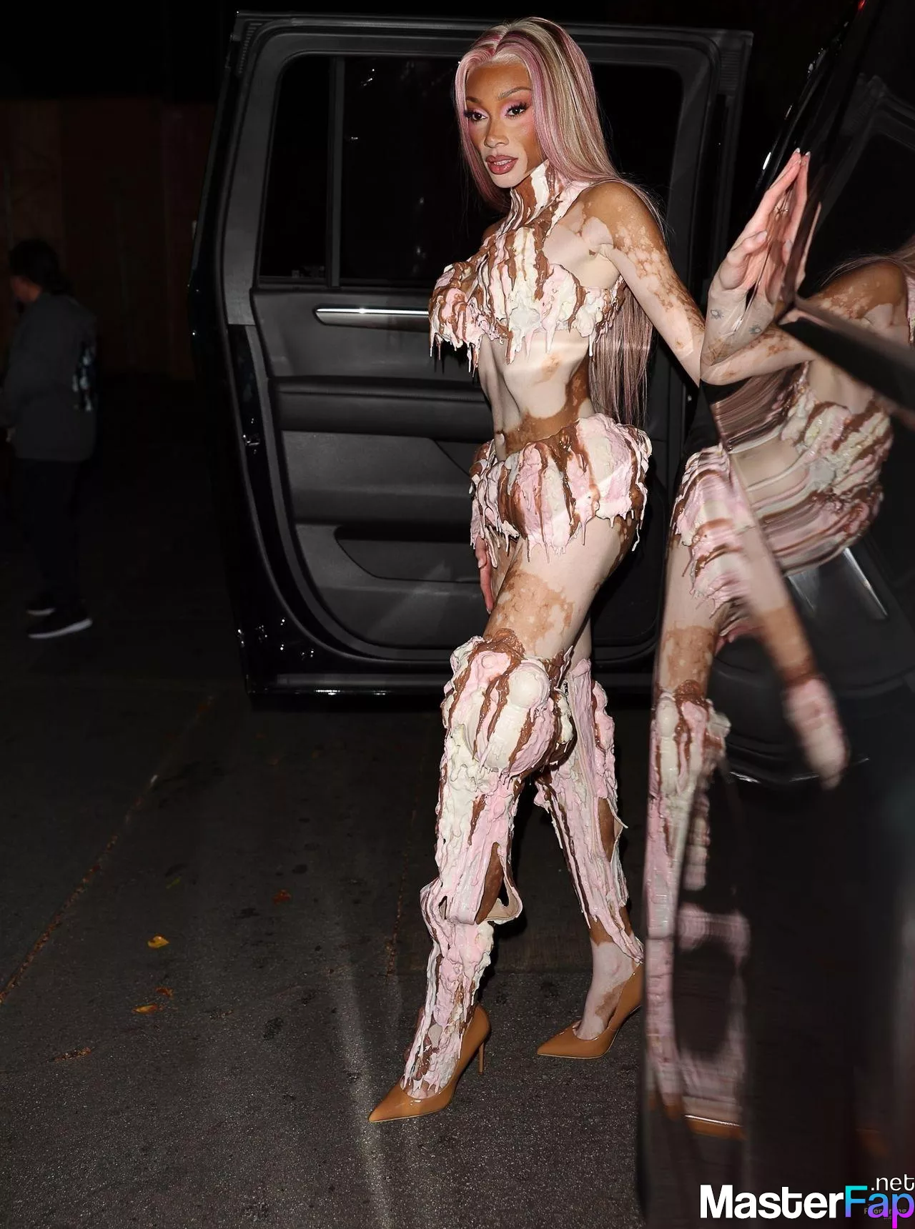 Winnie Harlow Free Leaked Party Picture