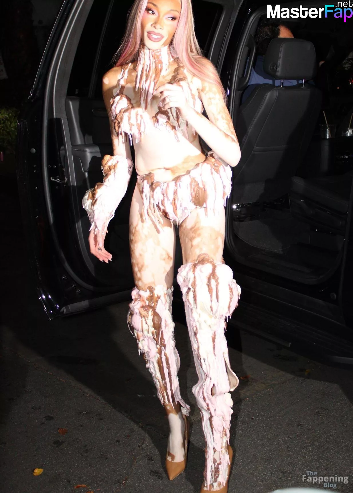 Winnie Harlow Free Leaked Party leaks Picture