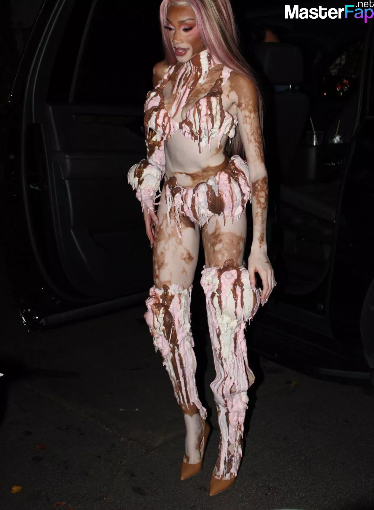 Winnie Harlow Free Leaked Toys leaks Picture