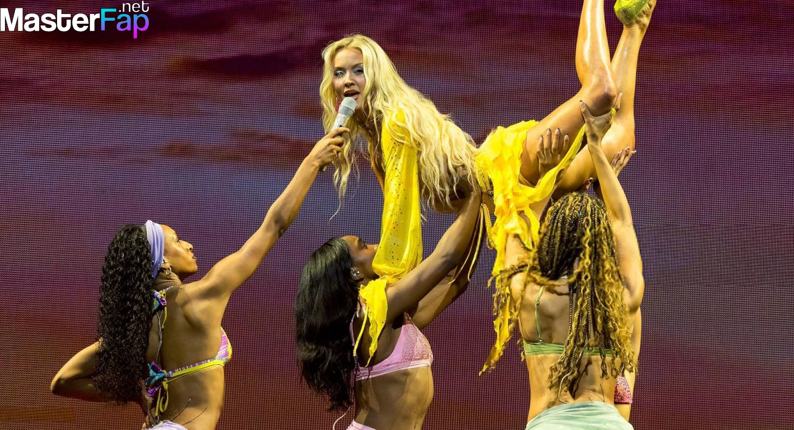 Zara Larsson Free Leaked Fingering Picture