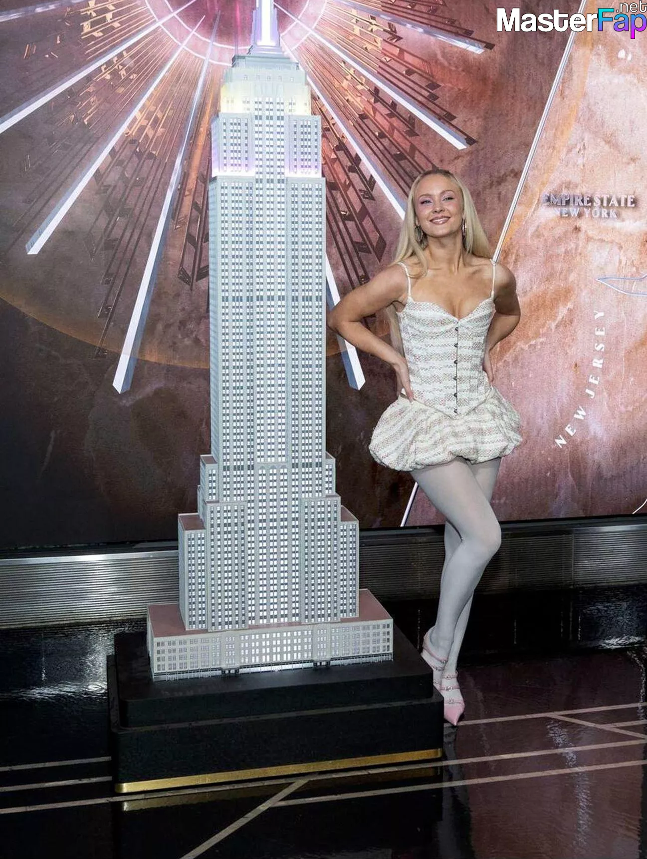 Zara Larsson Free Leaked Double penetration leaks Picture