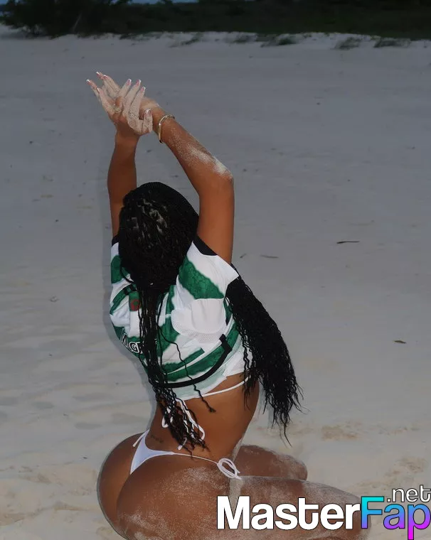 Amirahdyme OnlyFans Leaked Strapon Picture