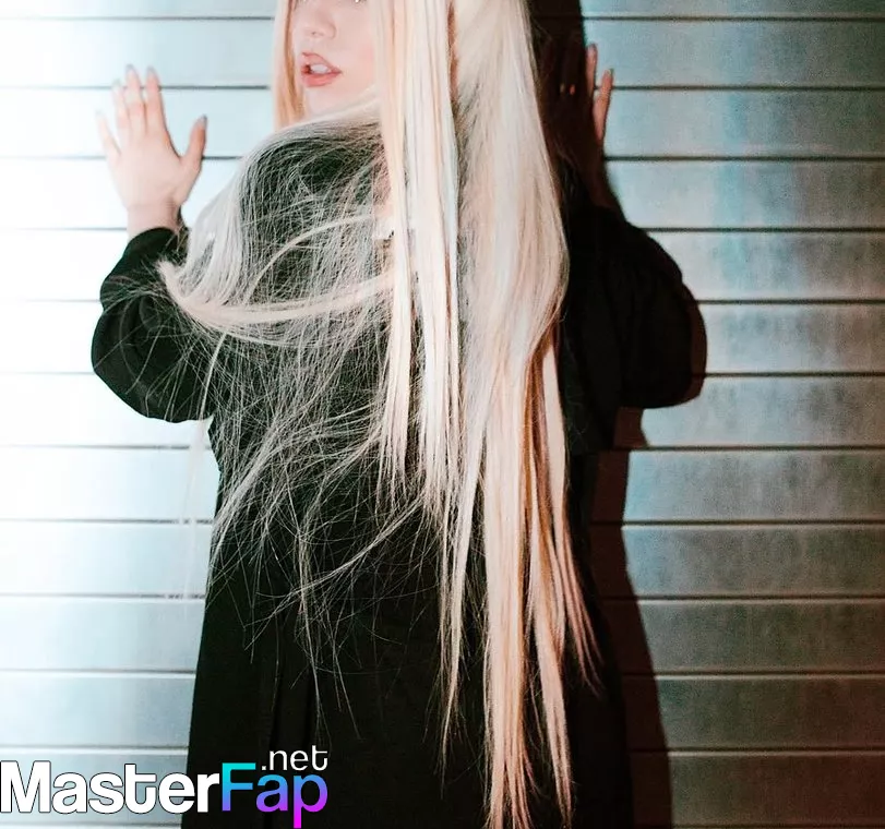 Ava Max OnlyFans Leaked Licking Picture