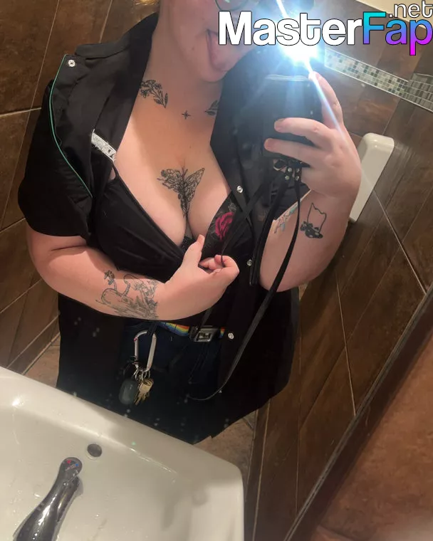 Brtbby OnlyFans Leaked Party Picture