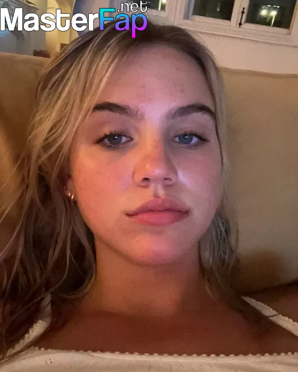 emma-brooks