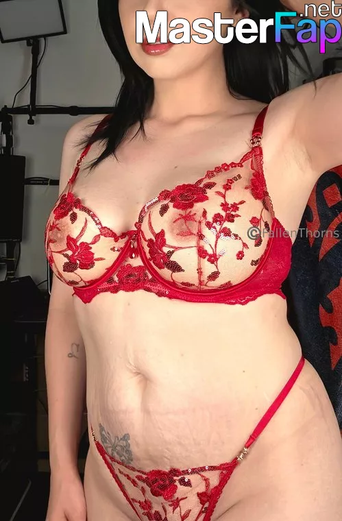 Fallenthorns OnlyFans Leaked Blowjob Picture