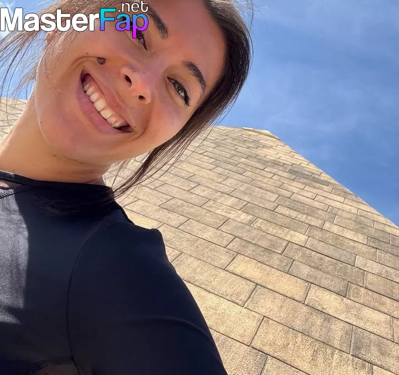 Jasminelive OnlyFans Leaked POV Picture