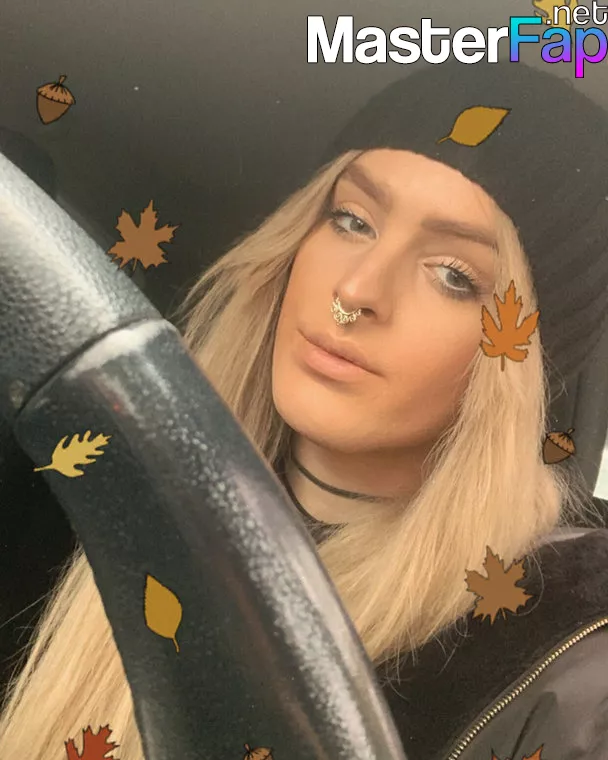 Laramcx OnlyFans Leaked Vagina Picture