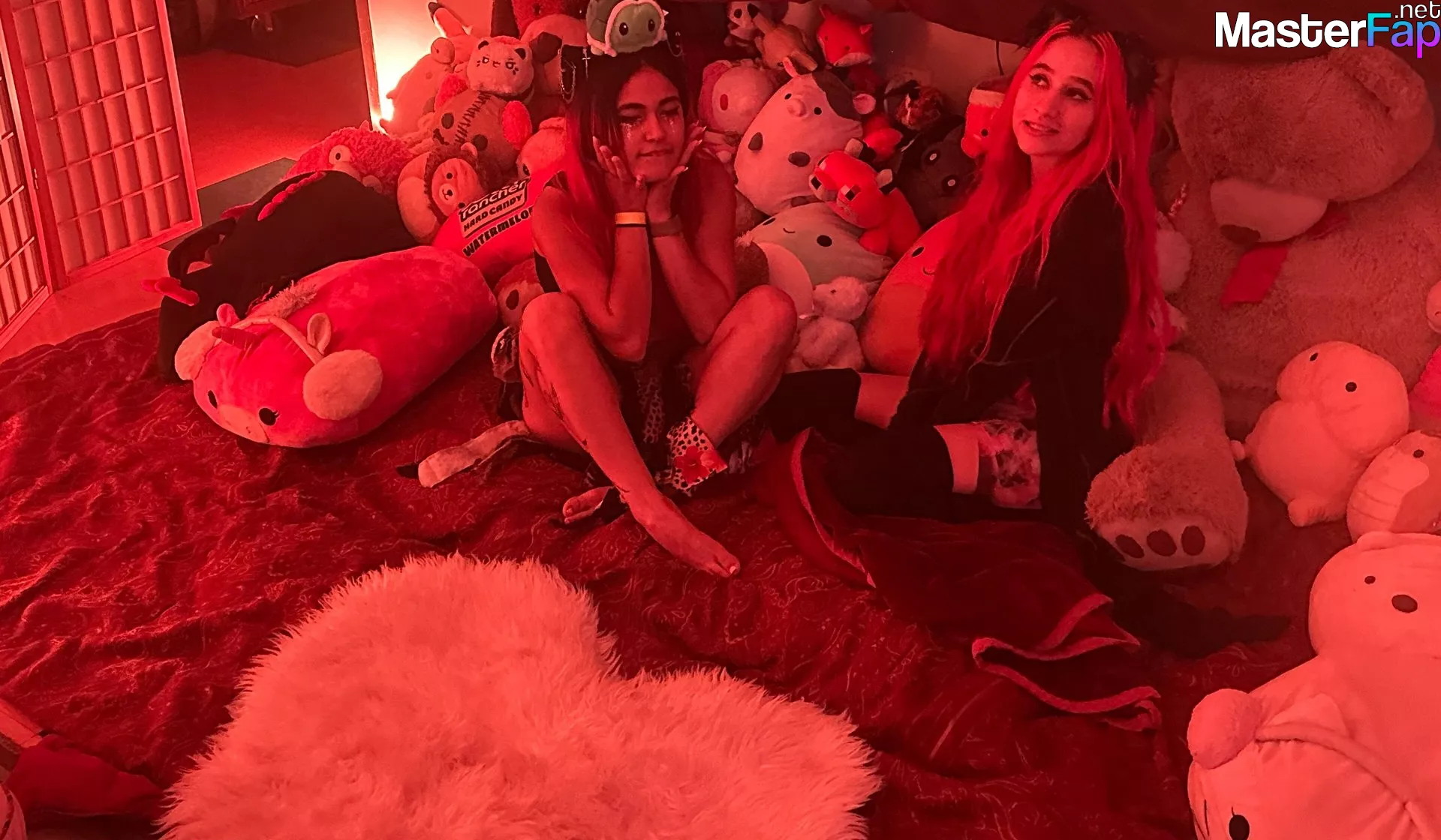 Lilravenfox OnlyFans Leaked Exposed Picture