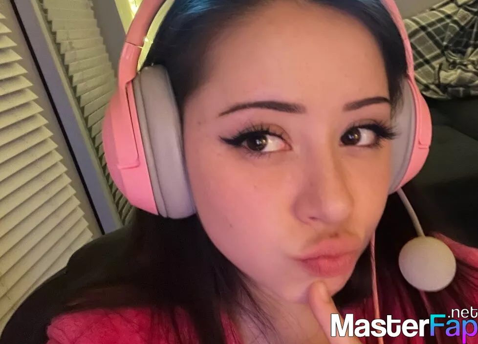 Pixelkittykat OnlyFans Leaked Exposed Picture