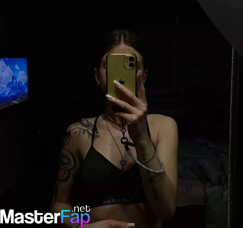 Princesslily2007 OnlyFans Leaked Interracial Picture