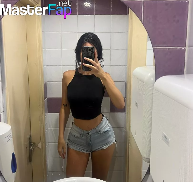 Vanessa Rhd OnlyFans Leaked Bukkake Picture