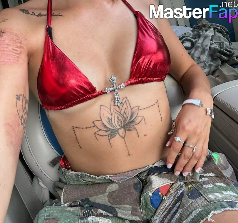 Woahhvicky OnlyFans Leaked Vagina Picture