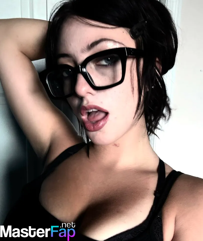 1ucy4nne OnlyFans Leak Picture - #j2Oi5hX3kp.