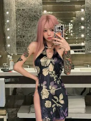 2 H E OnlyFans Leaked Free Thumbnail Picture - #WVqh4ndskk
