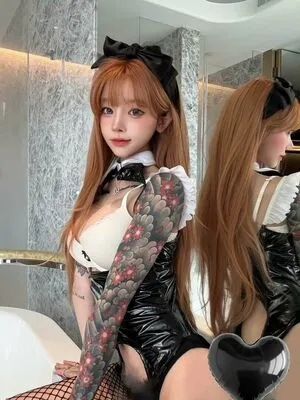 2 H E OnlyFans Leaked Free Thumbnail Picture - #nxobx14EHa