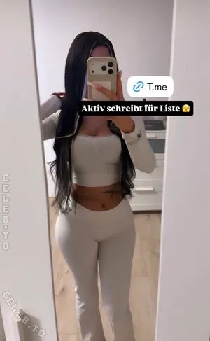 28 Leyla OnlyFans Leaked Free Thumbnail Picture - #6MlO2Jtg62