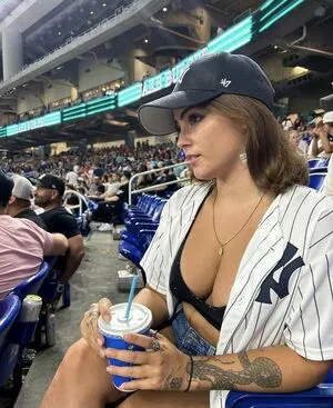 333samantha Thumbnail Picture