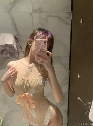 A1es5andra OnlyFans Leaked Free Thumbnail Picture - #wZgco2amn5