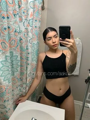 aakari OnlyFans Leaked Free Thumbnail Picture - #eXrCs4HPf3