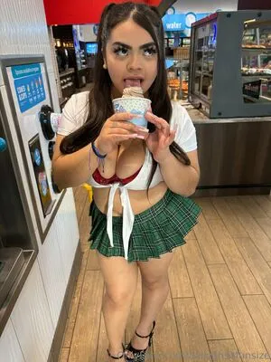 Aaliyahsofunsize OnlyFans Leaked Free Thumbnail Picture - #1auNOdqMVn