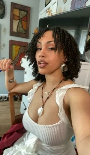 Aaliyeezy OnlyFans Leaked Free Thumbnail Picture - #8Q7QRVSSmA