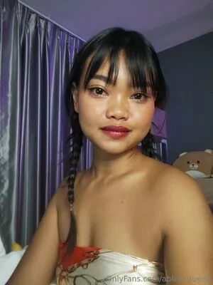 Abbie Queen Thumbnail Picture