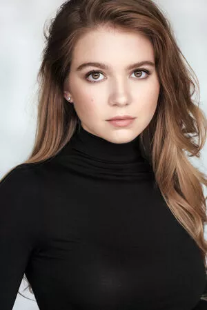 Abby Ross Thumbnail Picture