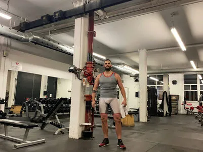 Abeardedboy OnlyFans Leaked Free Thumbnail Picture - #4WZN0olGJ1