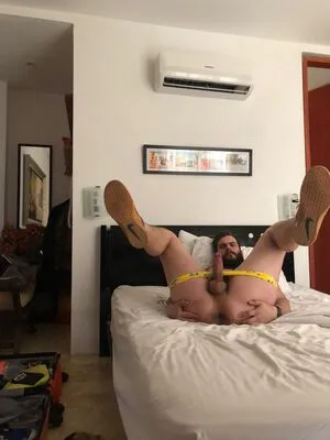 Abeardedboy OnlyFans Leaked Free Thumbnail Picture - #4ycBYbC0B7