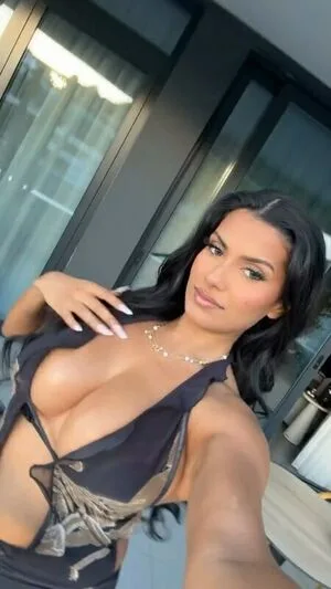 Abida OnlyFans Leaked Free Thumbnail Picture - #8EWphWFSe9