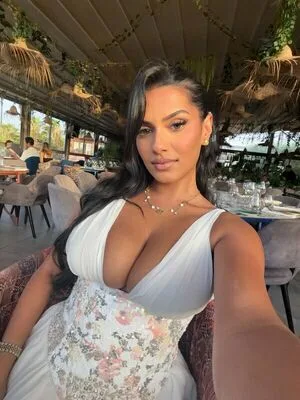 Abida OnlyFans Leaked Free Thumbnail Picture - #Ue63hlQ6Dz