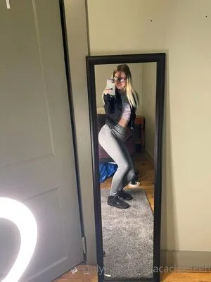 Acacia Eileen OnlyFans Leaked Free Thumbnail Picture - #DES8FChJhd