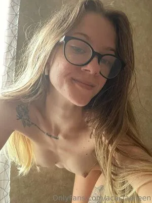Acacia Eileen OnlyFans Leaked Free Thumbnail Picture - #GintxyFdBG