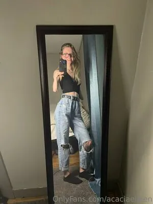 Acacia Eileen OnlyFans Leaked Free Thumbnail Picture - #KJvHQe7sZ2