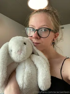 Acacia Eileen OnlyFans Leaked Free Thumbnail Picture - #c2OKiR4aUm