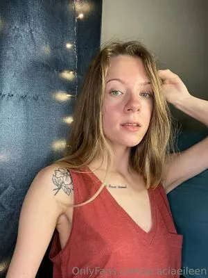 Acacia Eileen OnlyFans Leaked Free Thumbnail Picture - #ijp842tT3p