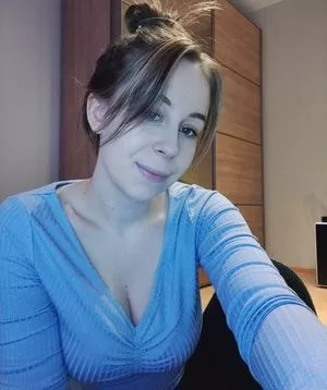 actuallyalisa OnlyFans Leaked Free Thumbnail Picture - #PJ0cxhE7MB