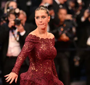 Adele Exarchopoulos OnlyFans Leaked Free Thumbnail Picture - #YxGJrd4l86