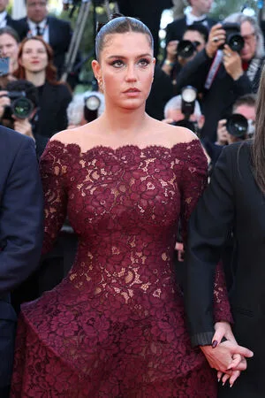 Adele Exarchopoulos OnlyFans Leaked Free Thumbnail Picture - #a2zoEw4Cq1