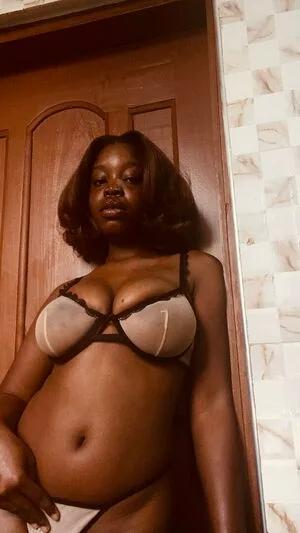 Adeline Thompson OnlyFans Leaked Free Thumbnail Picture - #jsApWBogvF