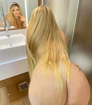 Adellia Helllen OnlyFans Leaked Free Thumbnail Picture - #1hoFeIlkWG